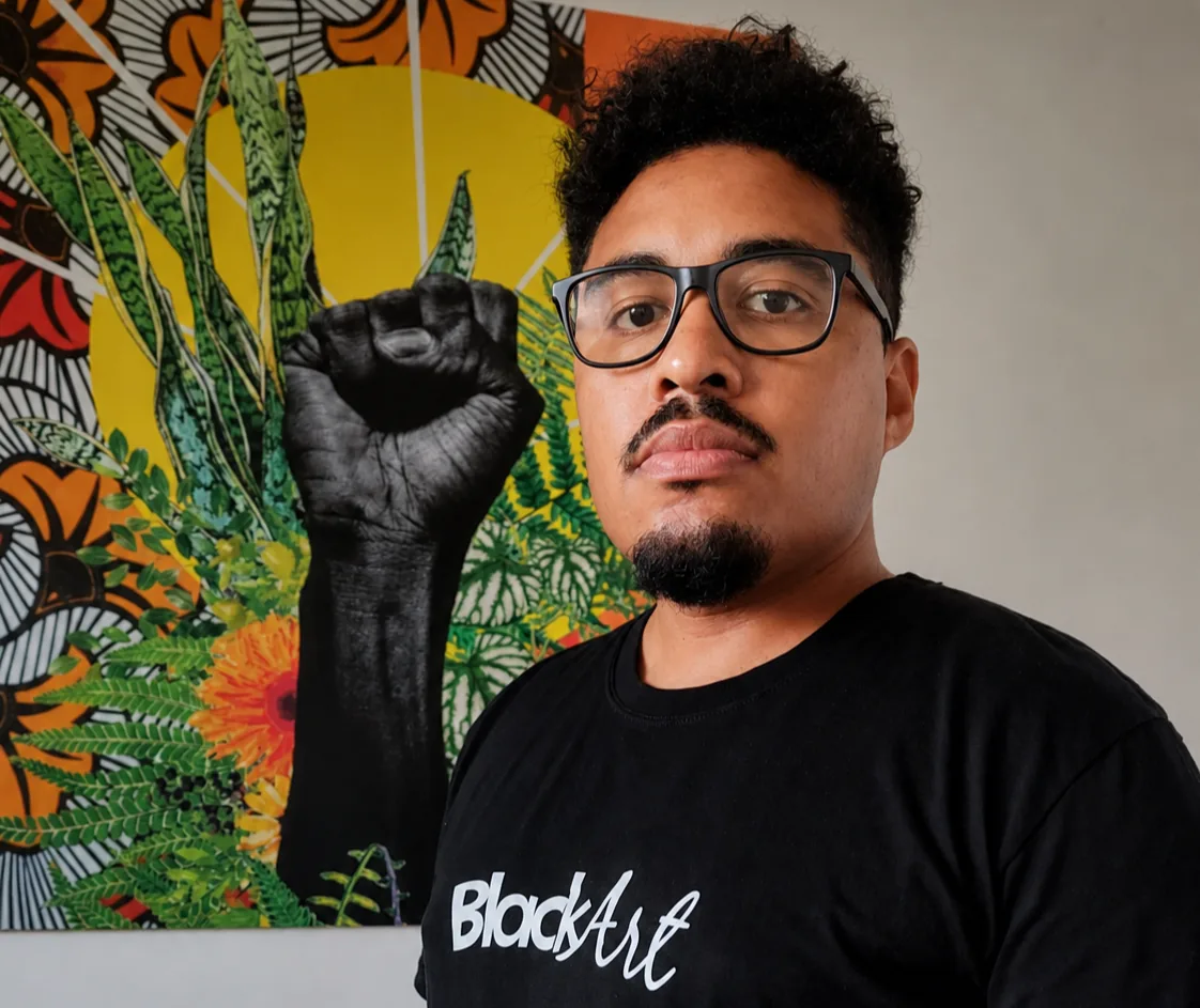 Álvaro, responsável pela criação e edição de artes na BlackArt Estamparia